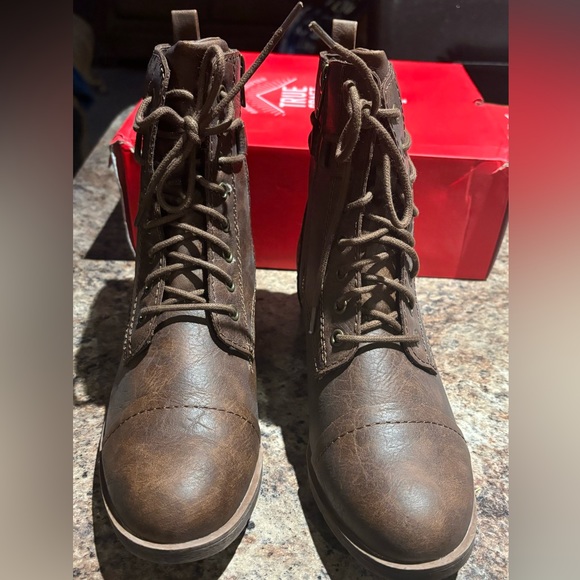 Women’s True Craft Boots, Sz 8, NWB - Picture 3 of 3